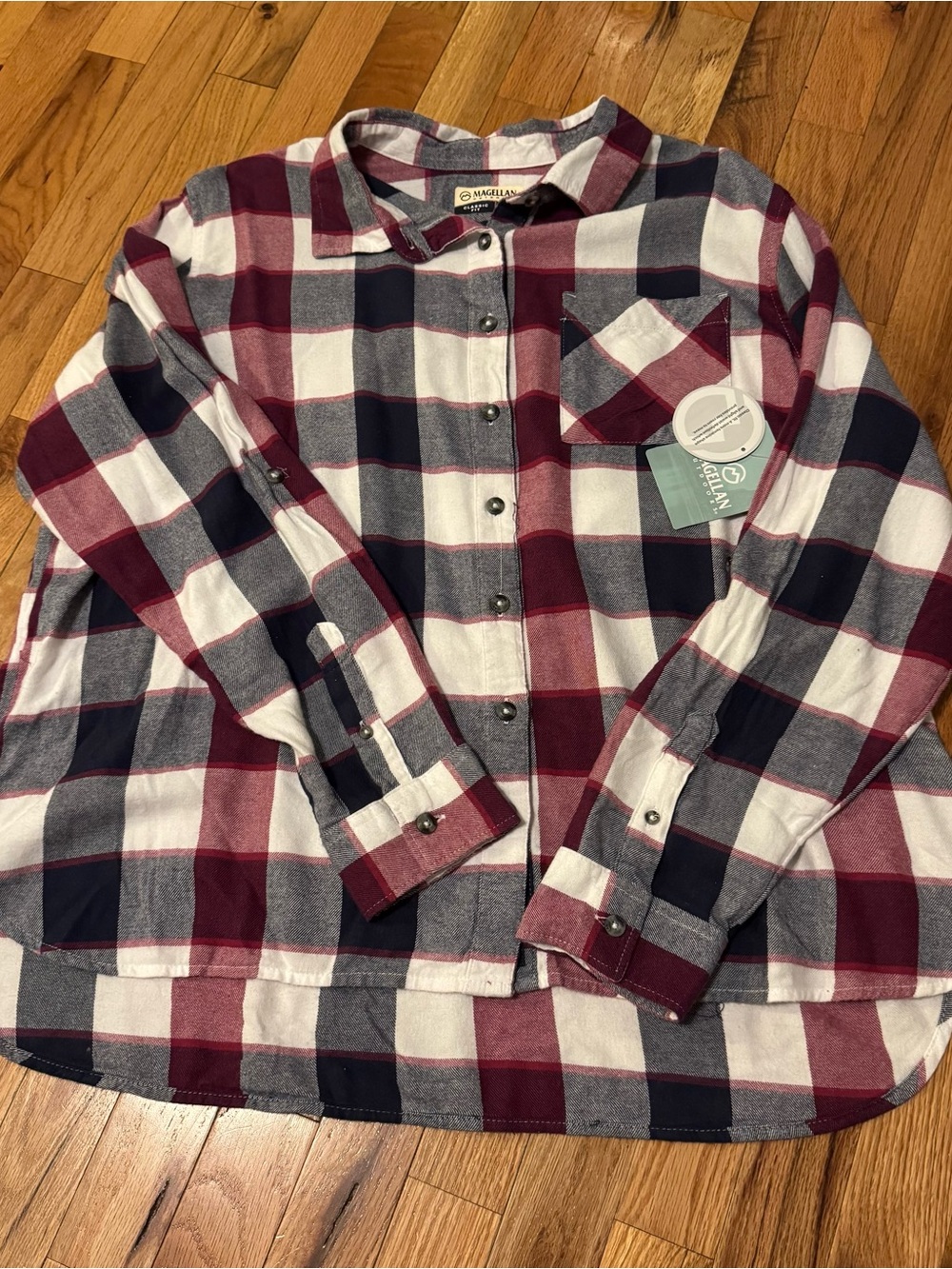 Magellan Outdoors women’s Burgundy Plaid Button-Up Shirt